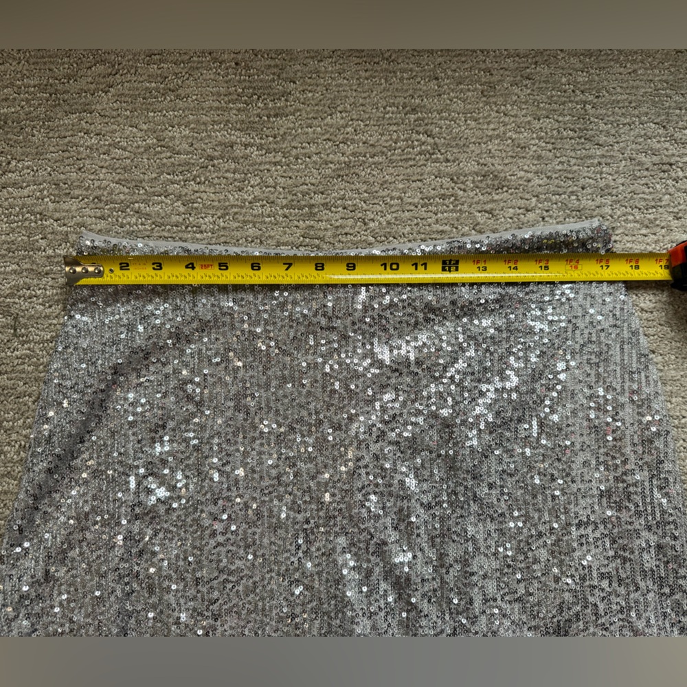 Abercrombie & Fitch Silver Sequin Skirt with Short - Picture 5 of 6